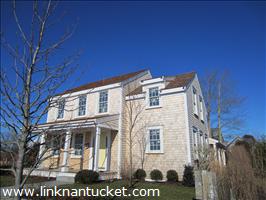 18 Gingy Lane :: Town