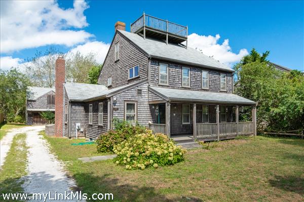 17 Bartlett Road: Main Picture