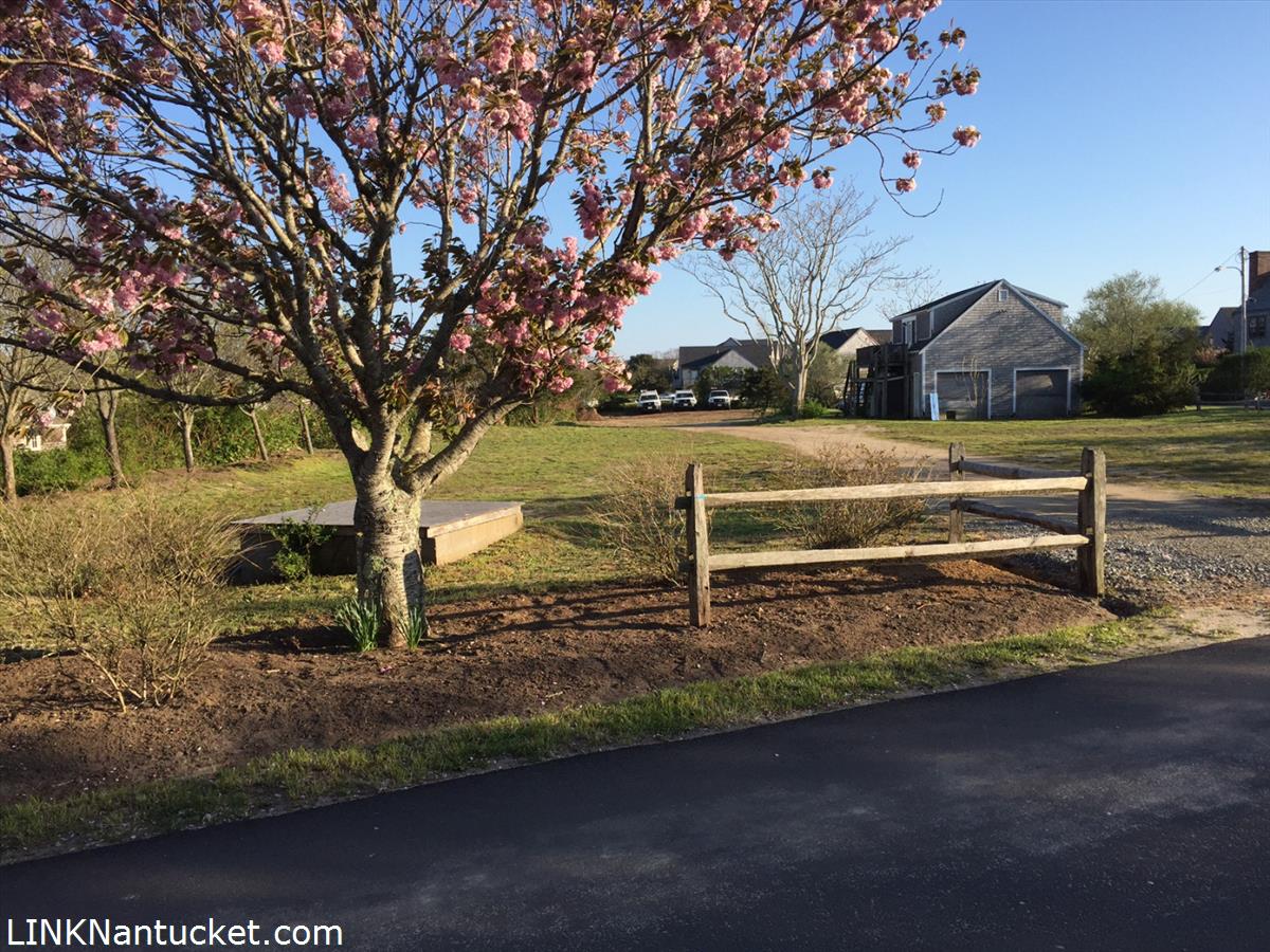 12 & 12 R Bartlett Road