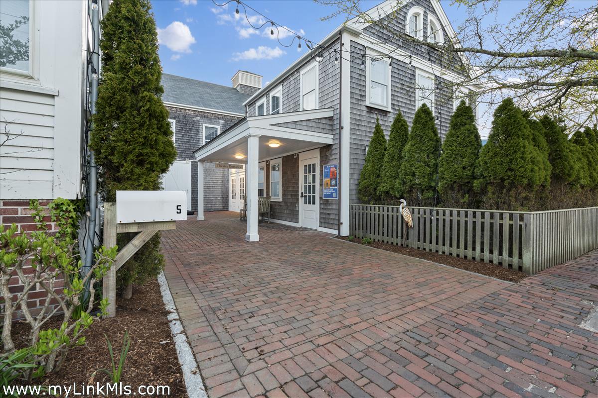 5 North Water Street Nantucket MA, Nantucket Homes For Sale Lee Real