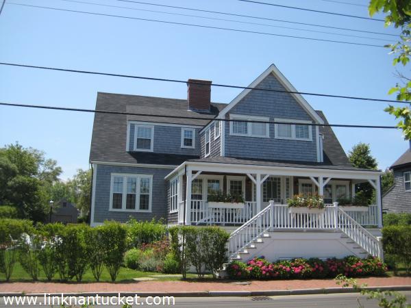 1 Dolphin Court Nantucket Image