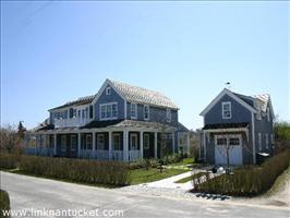 32 Walsh Street Brant Point
