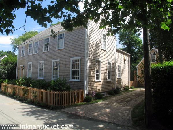 9 Howard Street Nantucket Image