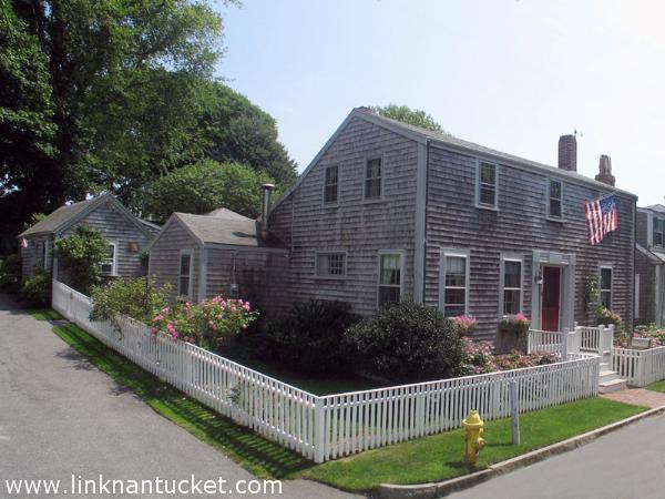 11 Lily Street Nantucket Image