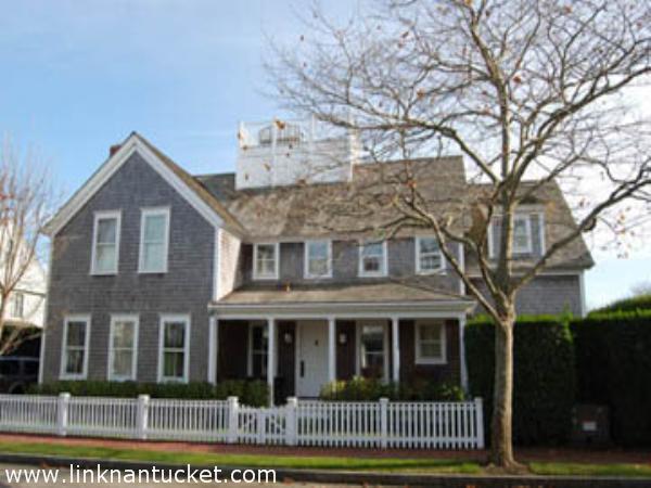 8 Woodbury Lane Nantucket Image