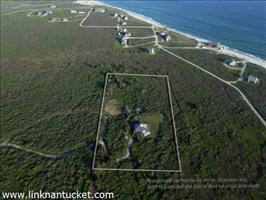 15 & 17 Head of the Plains Madaket