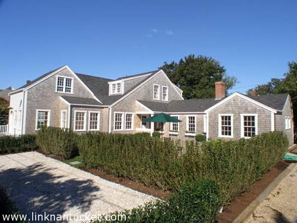 15 York Street Nantucket Image