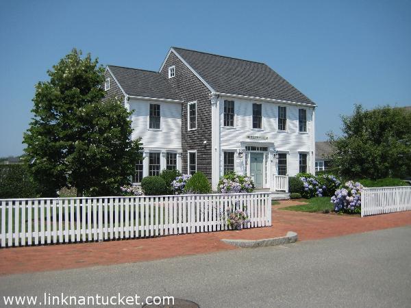 18 Goldfinch Drive Nantucket Image