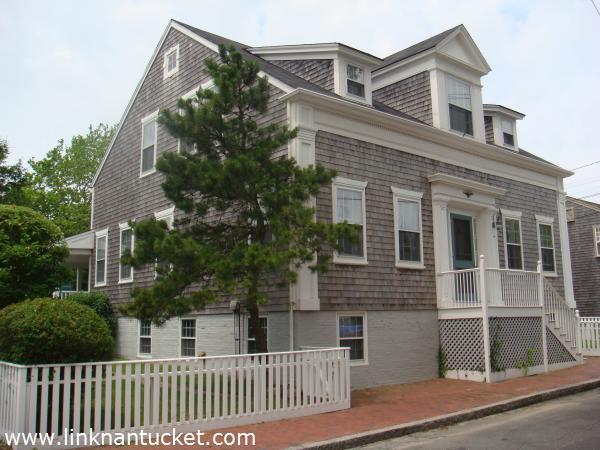 39 Orange Street Nantucket Image