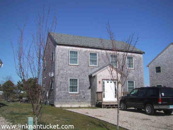 54 Essex Road Nantucket Image