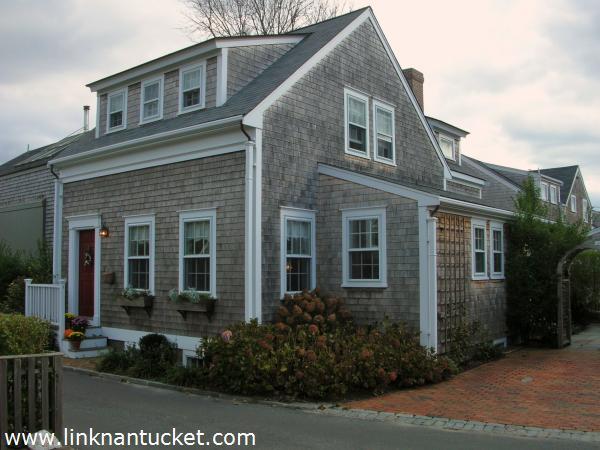 8 Jefferson Lane Nantucket Image
