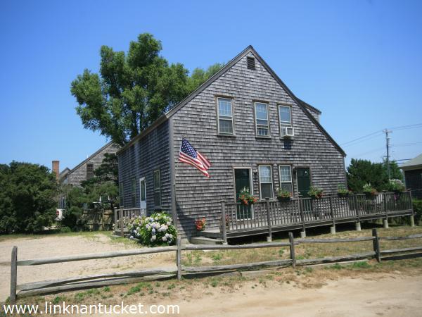 22 West York Lane Nantucket Image