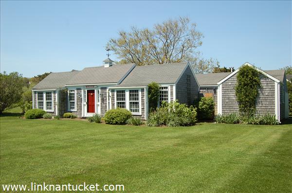 36 Baxter Road Nantucket Image