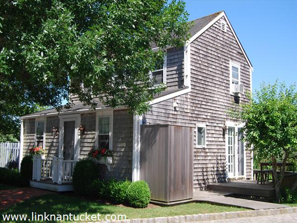 8 Stone Barn Way Nantucket Image