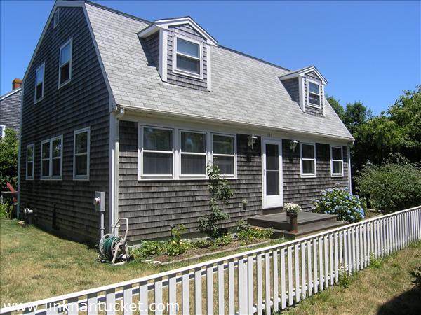157 Main Street Nantucket Image