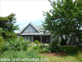 88 Madaket Road West of Town