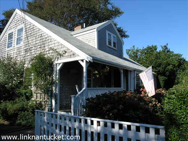 10 King Street Nantucket Image