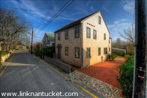 4 Beaver Street Town