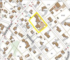 3 WAYDALE ROAD South of Town