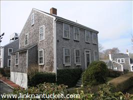 3 Mulberry Street Town