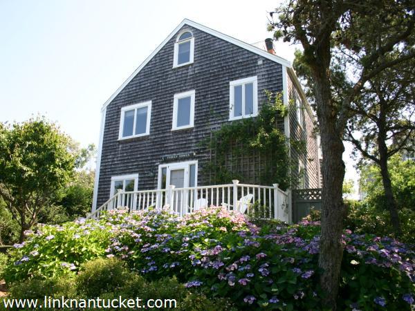 87 Cliff Road Nantucket Image