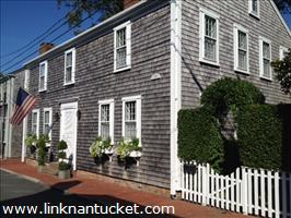 7 School Street Town