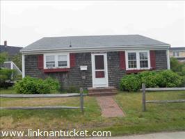 33 Walsh Street Brant Point