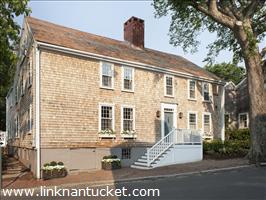 10 Pine Street Town