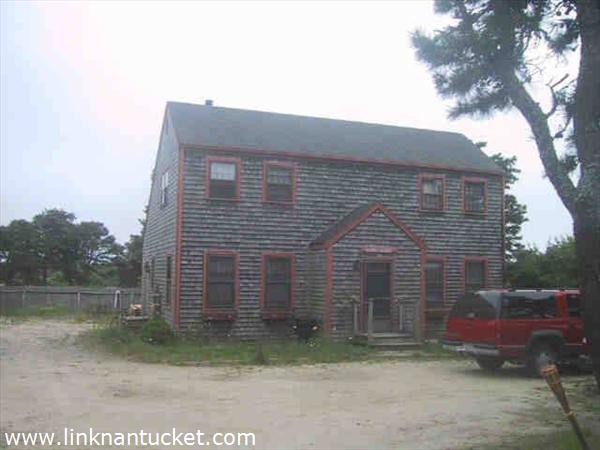 38 Surfside Road Nantucket Image