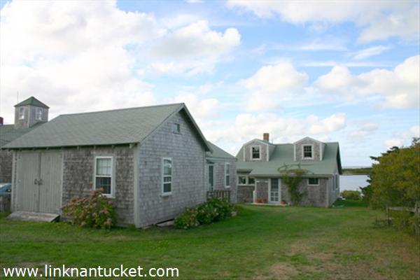 9 E Street Nantucket Image