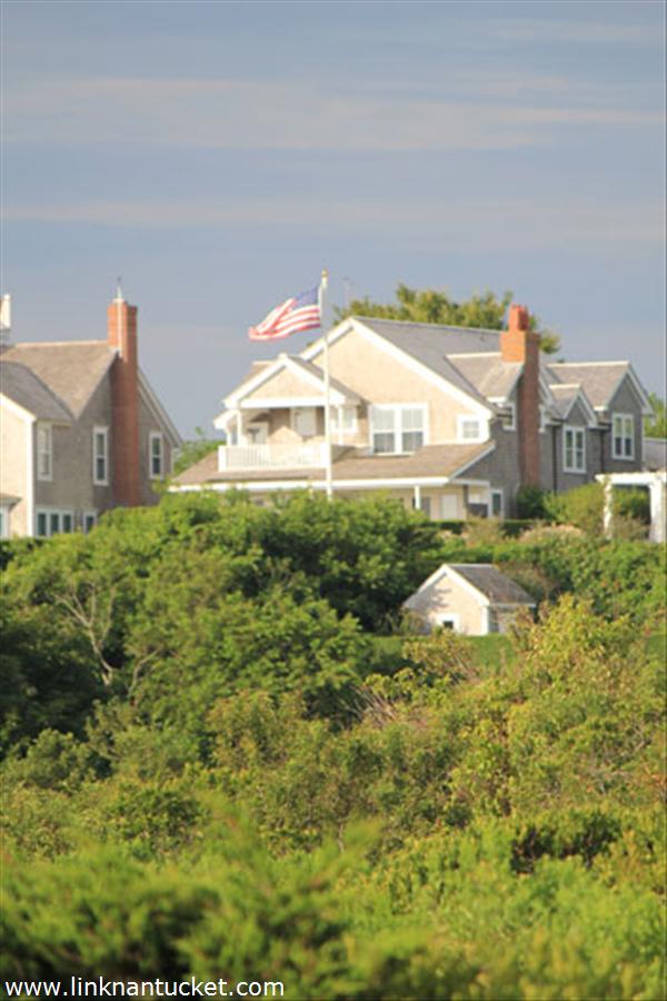 7  &  9 Grant Avenue Nantucket Image
