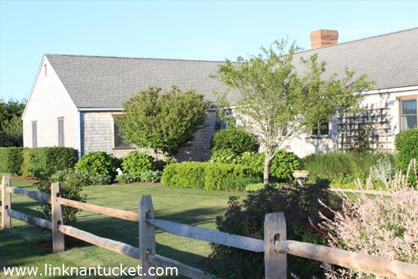 98 Somerset Road Nantucket Image