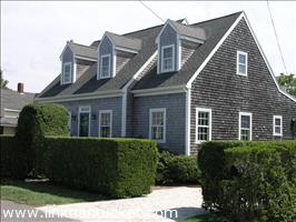 24 East Lincoln Avenue Brant Point