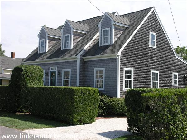 24 East Lincoln Avenue Nantucket Image