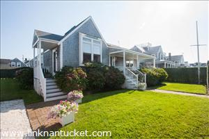 8 Galen Avenue Brant Point