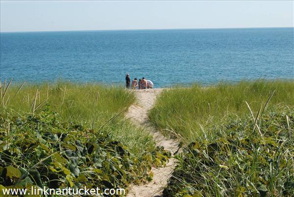 1A Crows Nest Way Nantucket Image