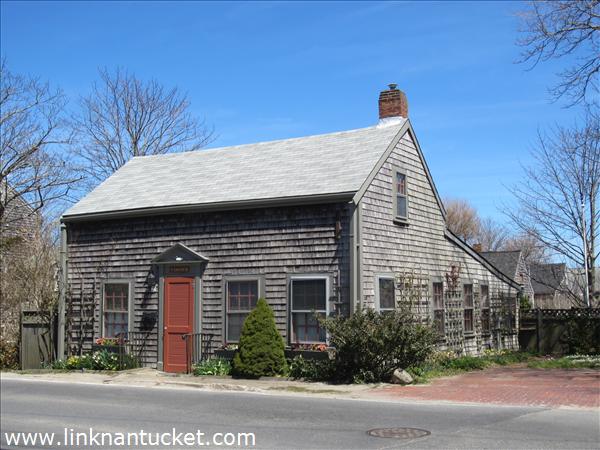 82 Union Street Nantucket Image
