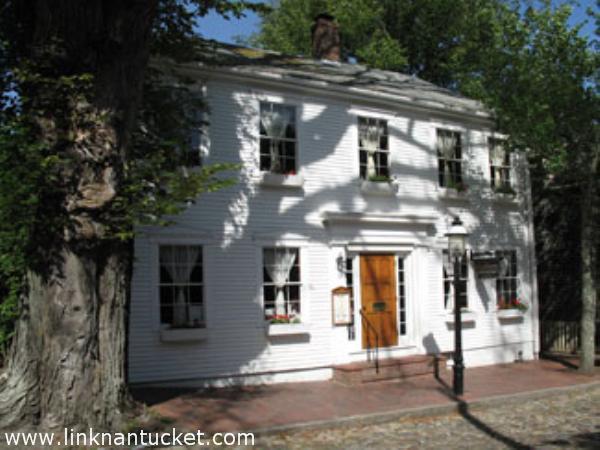 9 India Street Nantucket Image