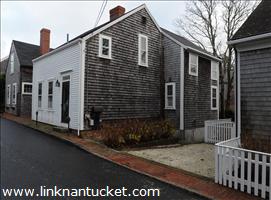 8 Charter Street Town