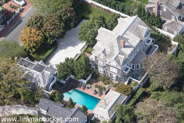 25  &  27 Cliff Road Nantucket Image