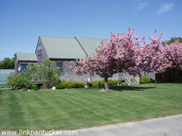 1  &  3 Jeans Way Nantucket Image