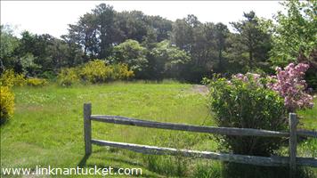 18 1/2 Gray Avenue Mid Island