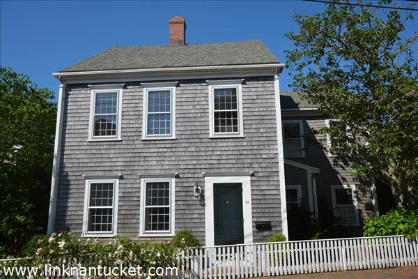 31 Pine Street Nantucket Image