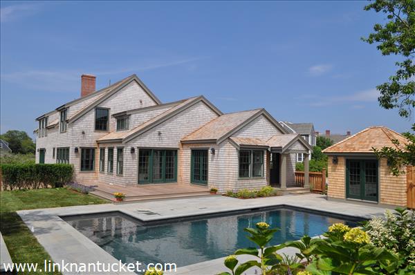 14 Mayhew Lane Nantucket Image