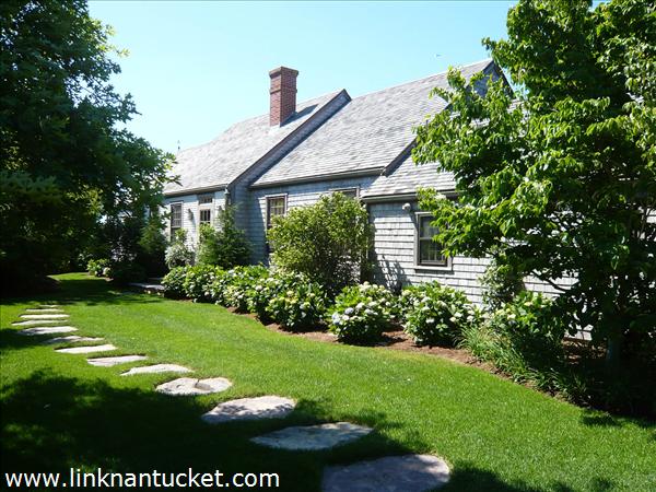 62 West Chester Street Nantucket Image