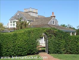 35 North Beach Street Brant Point