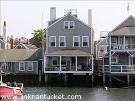 10 Old North Wharf Town