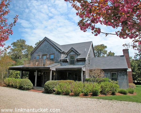 9A Daffodil Lane Nantucket Image
