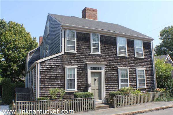 18 Pine Street Nantucket Image