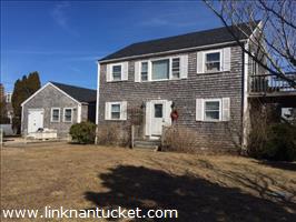 30 Appleton Road Miacomet